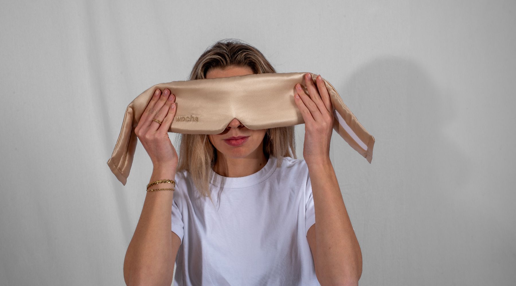 De Definitieve Gids: Waarom een Zijden Slaapmasker Essentieel is voor Huid en Slaap - Wocha